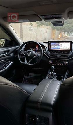 نیسان ئەلتیما